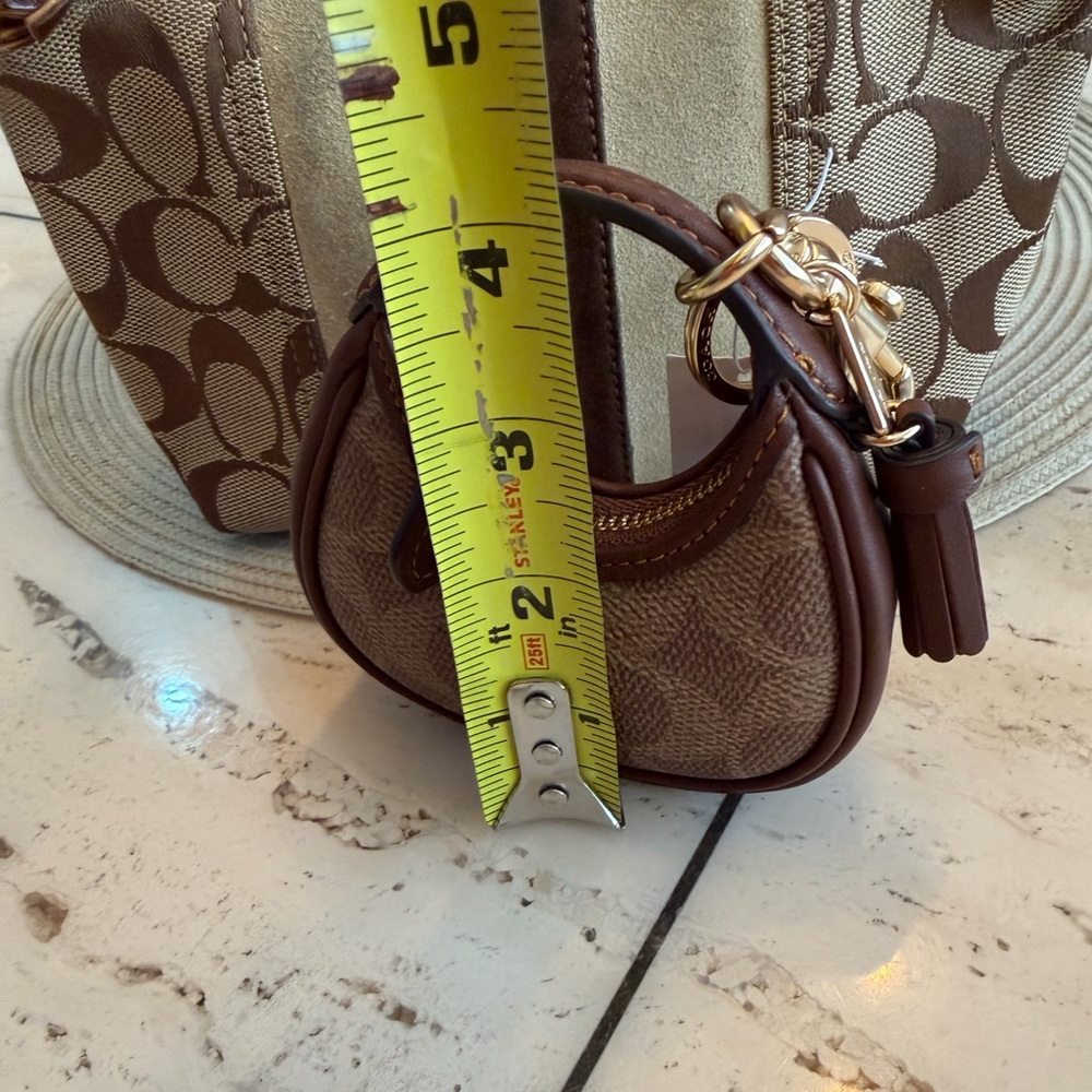 NWT MINI Coach Brown Signature Leather Bag Coin Purse Charm with Key Ring - Picture 10 of 11